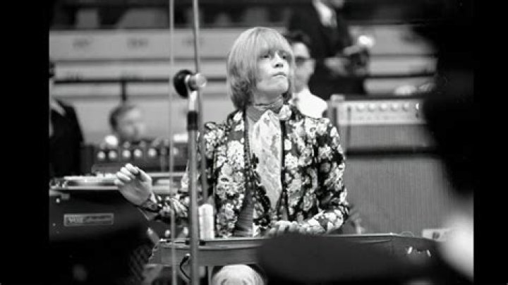 What amp did Brian Jones use?