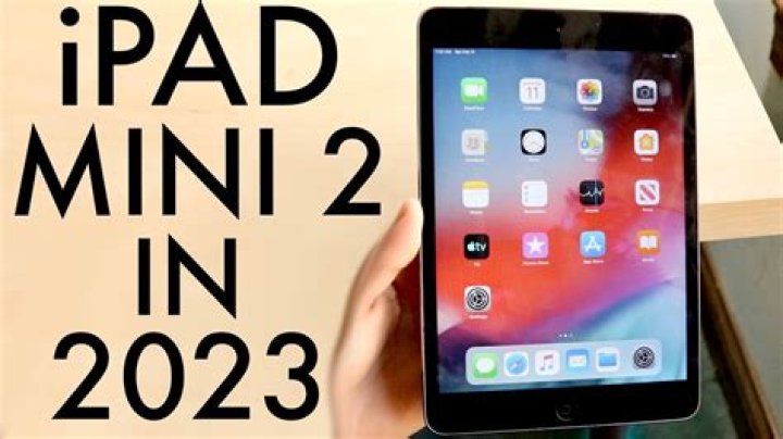 What camera does the iPad mini 2 have?